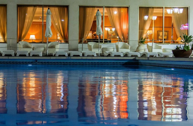 Seasons Hotel - Resort on The Beach
