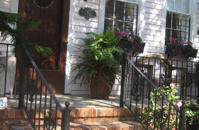 SEE YOUTUBE VIDEO:400 MILLAUDON ST. AND/OR 402 MILLAUDON ST 400 SIDE FURNISHED