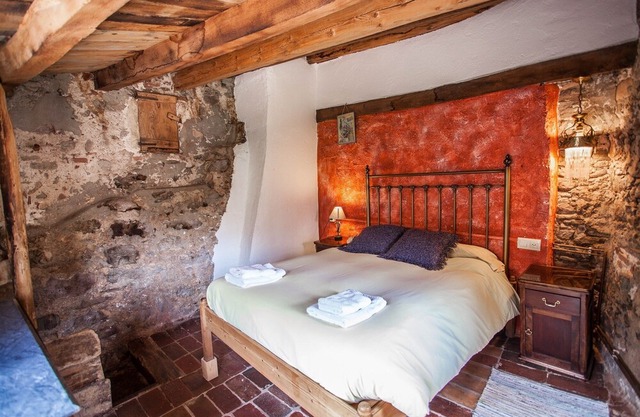 Self catering La Rovirota for 6 people