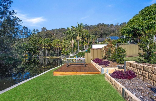 Serenity at Umina Beach Renovated Coastal Retreat