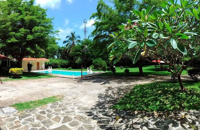 Serenity Retreat in Malindi Kenya ideal for family or groups gateway