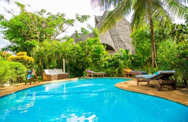 Serenity Villa - 8min Escape in Diani Beach