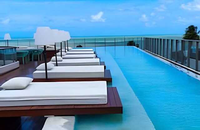 Setai Yacht