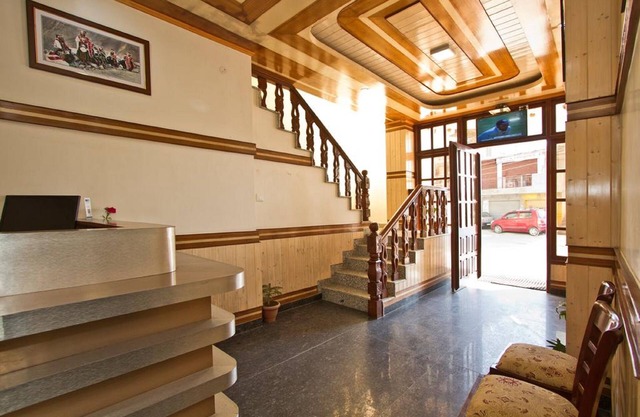 Seven Hills Hotel