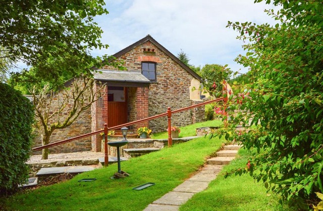 Shipload Cottage