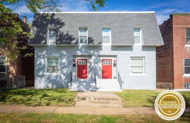 Side-by-Side Units|6BR|Best Location/ABODEbucks