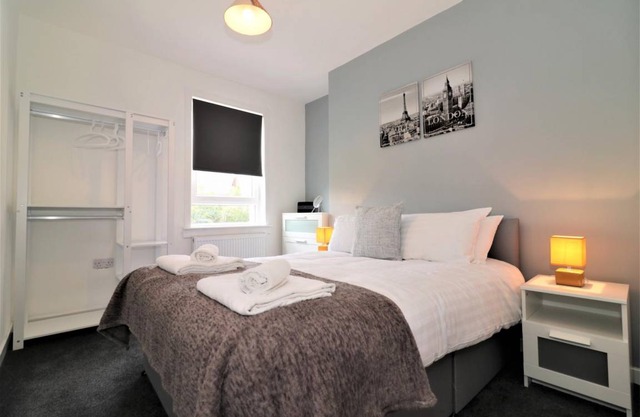 Signature - Newbattle House, Airdrie
