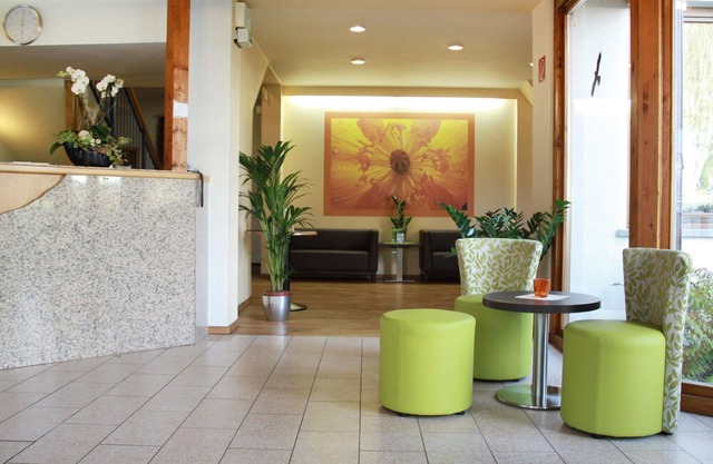 Single room, shower / WC, TV - Landhotel Karrenberg
