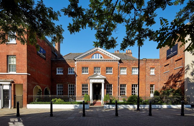 Sir Christopher Wren Hotel & Spa