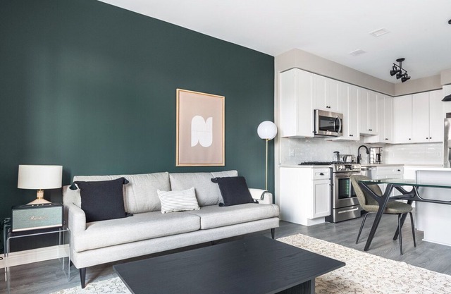 Sleek Capitol Hill 1BR, w/ Gym, near metro by Blueground