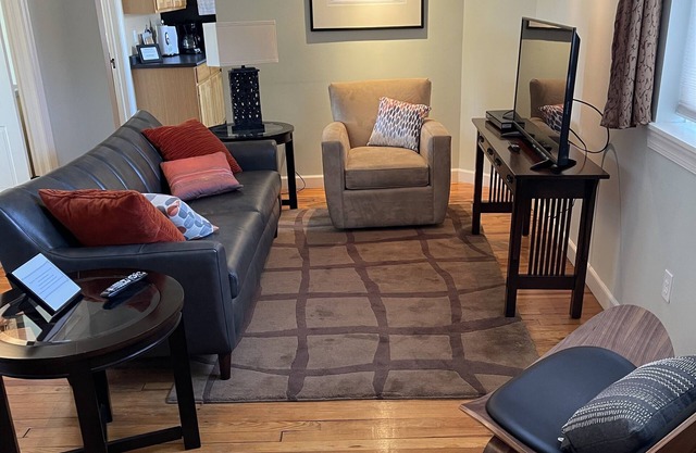 Sleeps 3 Downtown