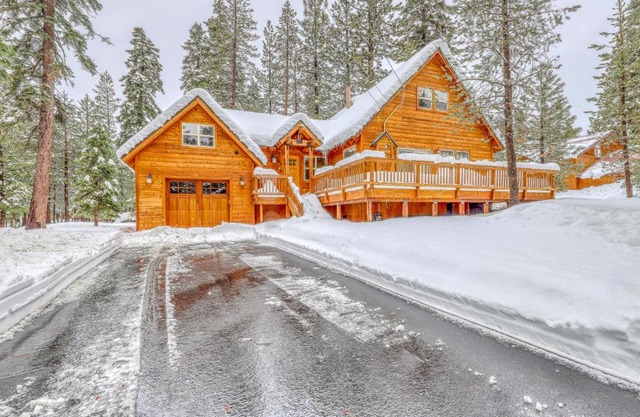 Snowpeak Chalet in Tahoe Donner