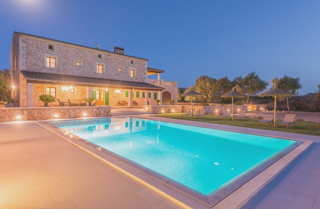 Son Fadri - Five Bedroom Villa, Sleeps 10