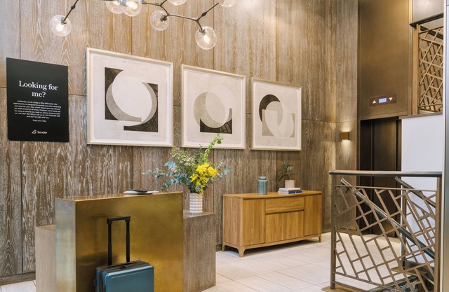 Sonder The Arts Council | Three-Bedroom Apartment in Westminster