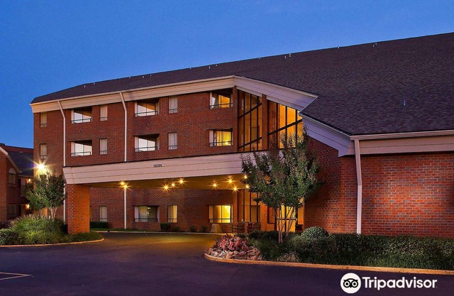 Sonesta ES Suites Memphis