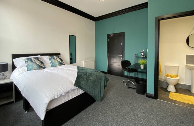 Southport Central En-Suite Rooms
