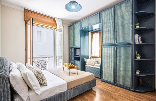 Spacious 3 bedrooms apartment in Sorrento OldTown