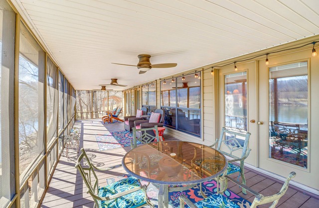 Spacious Cabin w/Private Dock on White River!