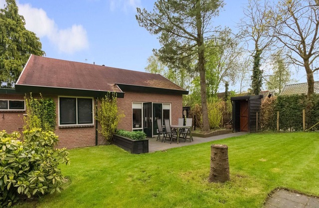 Spacious Chalet in Garderen with fenced garden