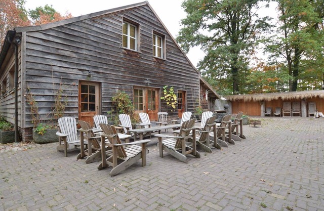 Spacious Holiday Home in Wellerlooi with Private Garden