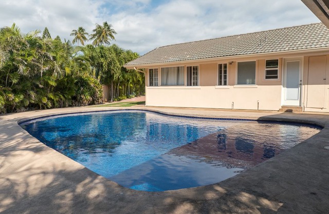 Spacious Home In Hawaii Kai