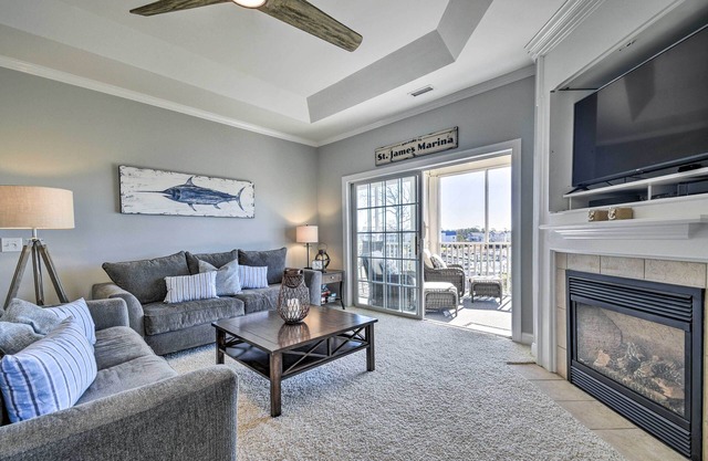 Spacious Southport Condo w/Balcony!