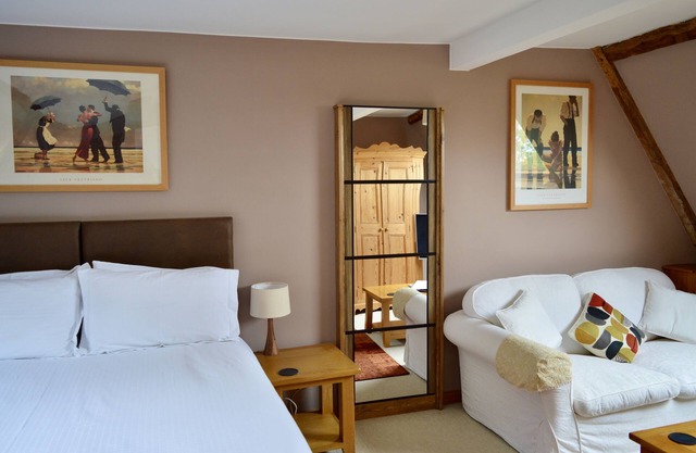 Spacious suite/family room