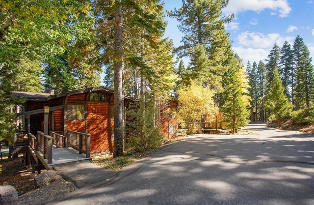 Ridge Tahoe City 
