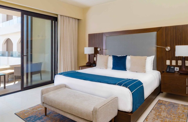 Spacious Two Bedroom Suite.Amazing Pools including a Lazy River