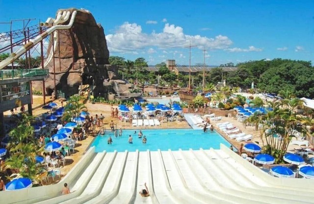 Spazzio diRoma Com Parque Acqua Splash