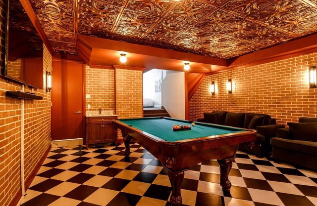 Speakeasy Bar by Parc Lofts