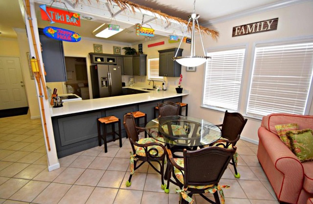 Spinnaker Pointe 1B Condo