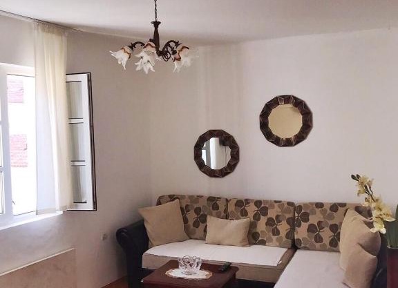 Stan Stari Grad Budva