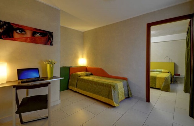 STAR RESIDENCE - STANDARD ONE-ROOM APARTMENT 02