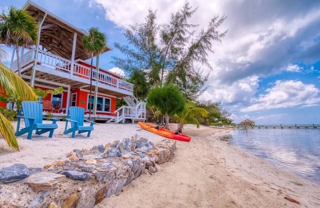 Starfish Beach House, On The Ocean's Edge