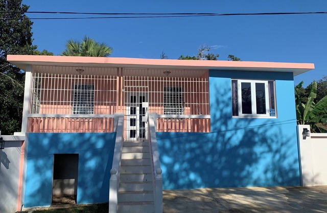 Stay in luxury on Fruit Farm on Playuela Preserve Wilderness hear waves Privacy