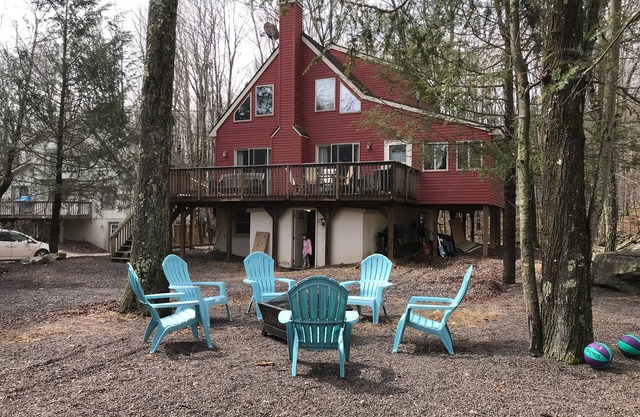 Steps away from the main beach/pool in the Hideout