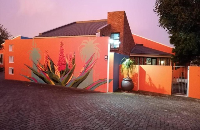 Studio 7 on Risa