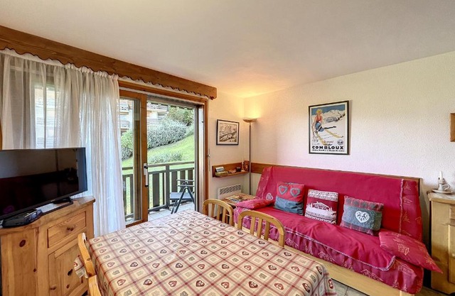 Studio cabine proche centre Combloux, 4 pers, balcon, parking - FR-1-560-53