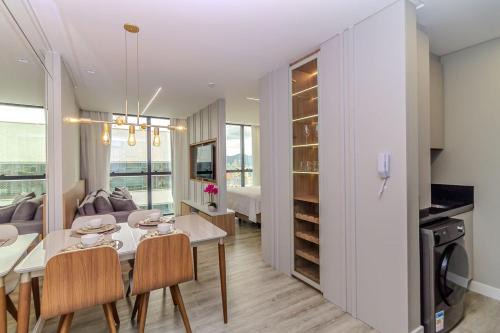 Studio Familia - Infinity Tower Flat