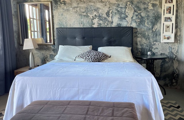 Studio house, suites