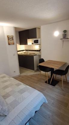 STUDIO PANNESSAC pour 1 personne