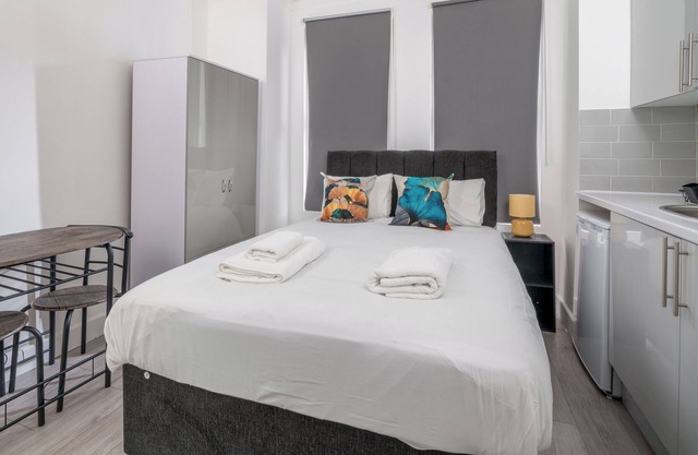 Studio Unit in London Walthamstow