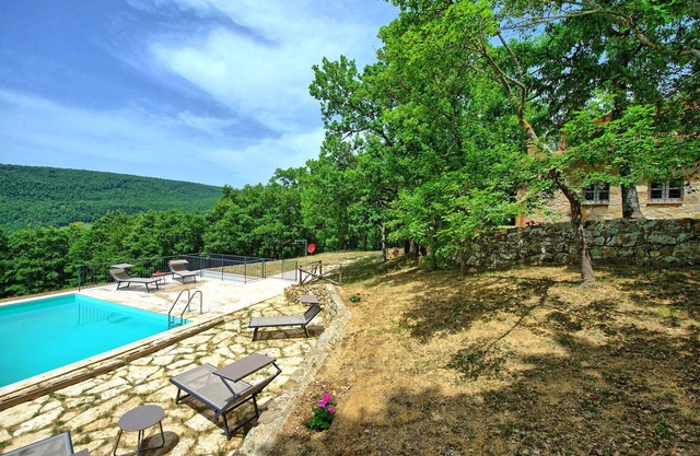 Stunning private villa for 10 people with A/C, WIFI, private pool and panoramic view