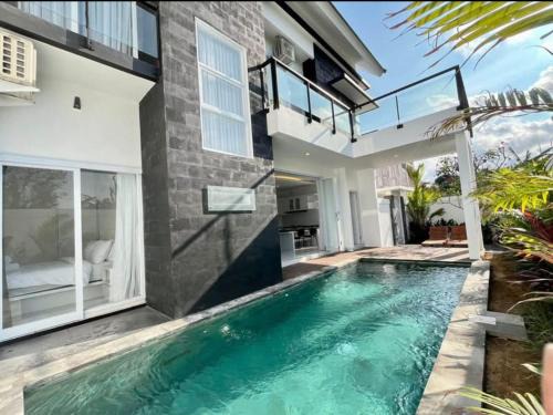 Stunning 3 Bedrooms Siligita Villa