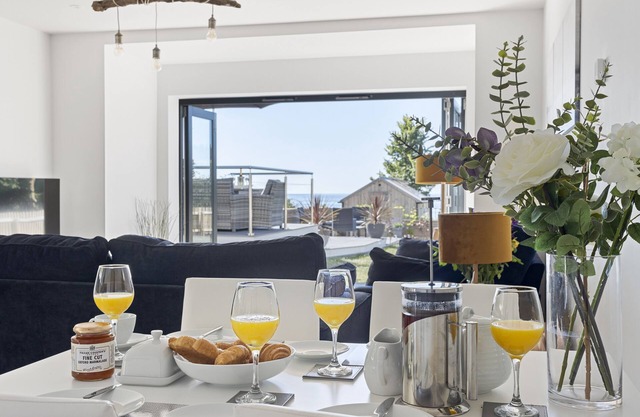 Oystercatcher Court 