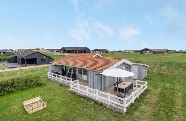 Stunning Home In Løkken With Sauna