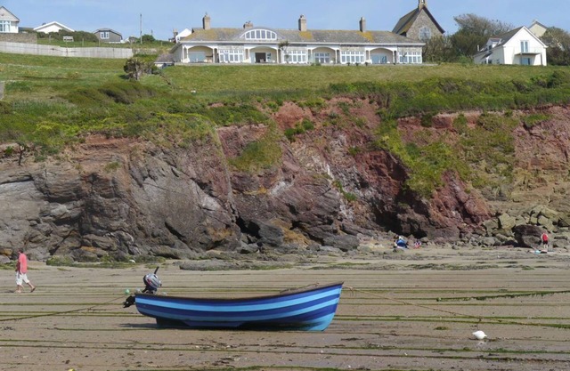 Stunning views from one of the best located cottages in Devon