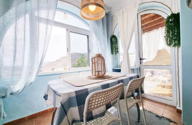Stylish bungalow with sea views