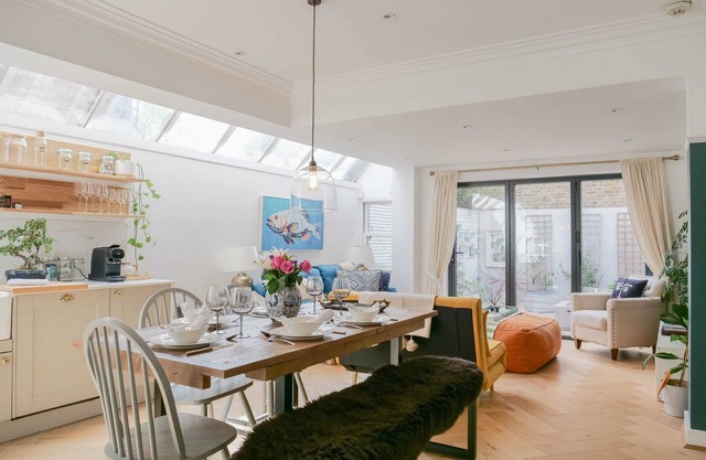 Stylish Hideaway with Oasis Garden